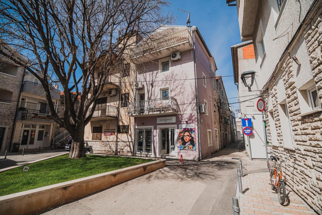 Downtown Luxury Apartments With Hot Tub Vodice Extérieur photo