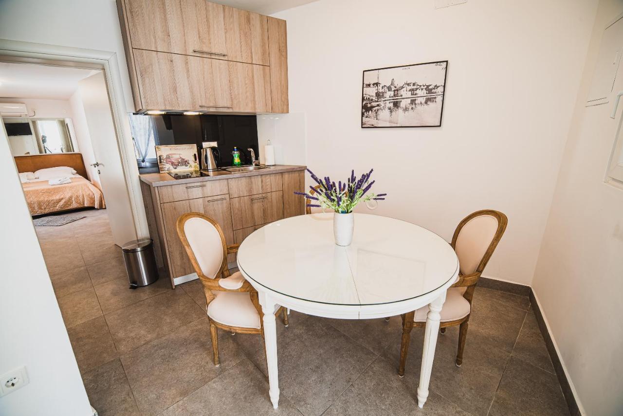 Downtown Luxury Apartments With Hot Tub Vodice Extérieur photo