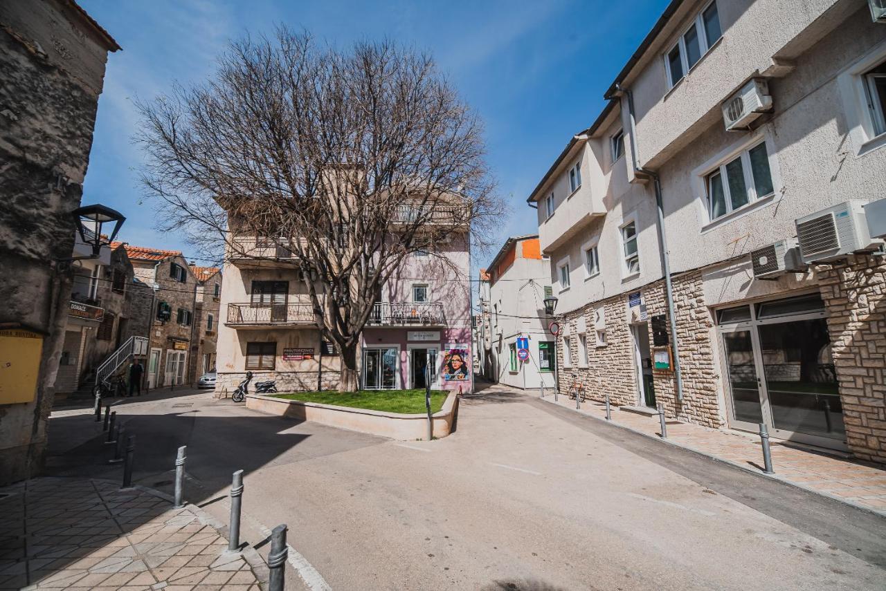 Downtown Luxury Apartments With Hot Tub Vodice Extérieur photo