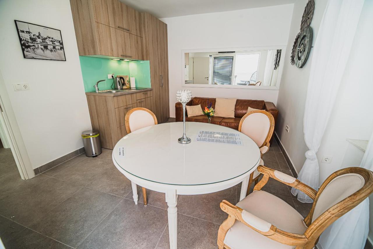 Downtown Luxury Apartments With Hot Tub Vodice Extérieur photo