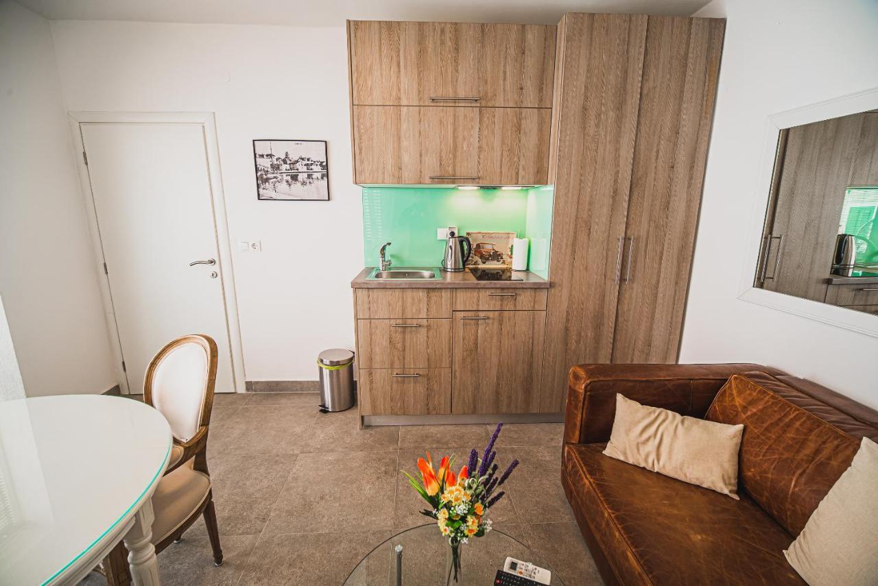 Downtown Luxury Apartments With Hot Tub Vodice Extérieur photo