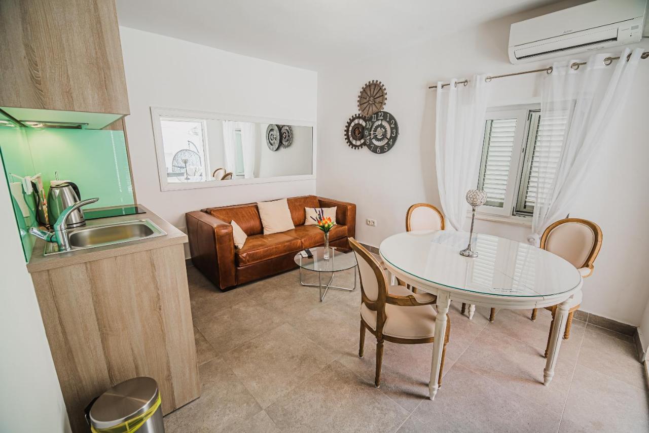 Downtown Luxury Apartments With Hot Tub Vodice Extérieur photo