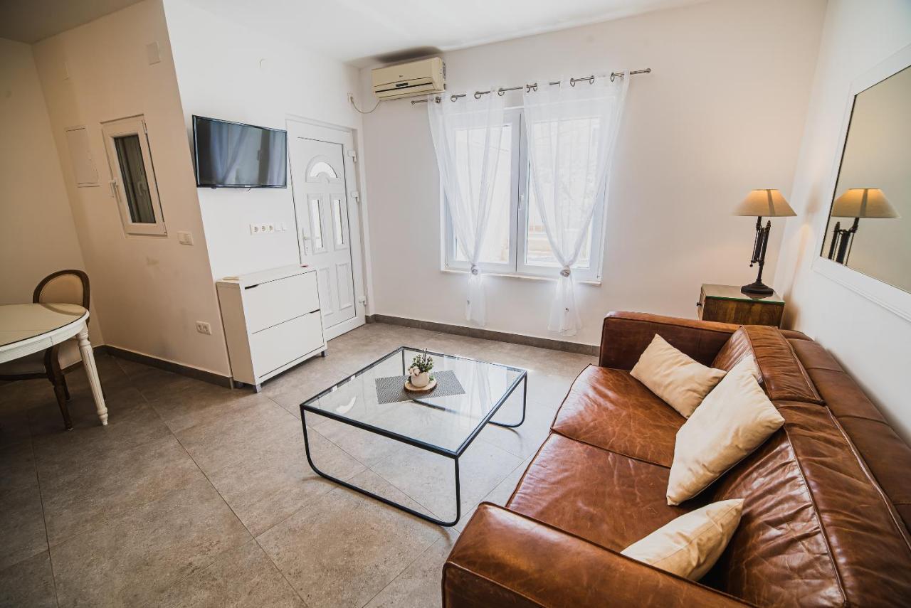 Downtown Luxury Apartments With Hot Tub Vodice Extérieur photo