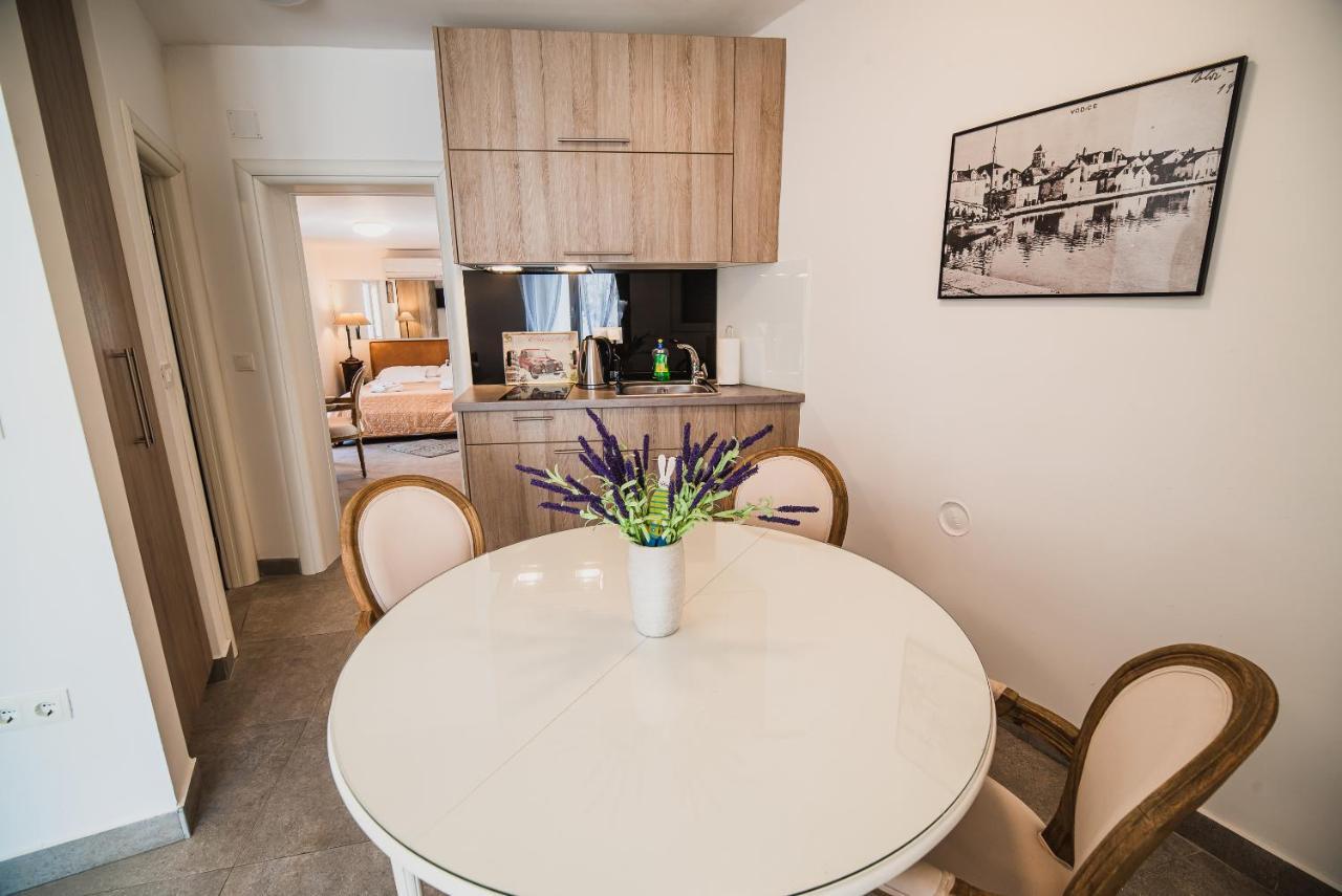 Downtown Luxury Apartments With Hot Tub Vodice Extérieur photo